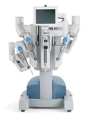 PatrickMoorhead's tweet image. Some say robotics are a long way away. This morning, I will have a robot perform surgery on an inguinal hernia I have had for 30 years. This is a human in the loop surgery, taking around an hour. While I’m sad I won’t be able to lift at all for 2 weeks, heavy for a month or two,…