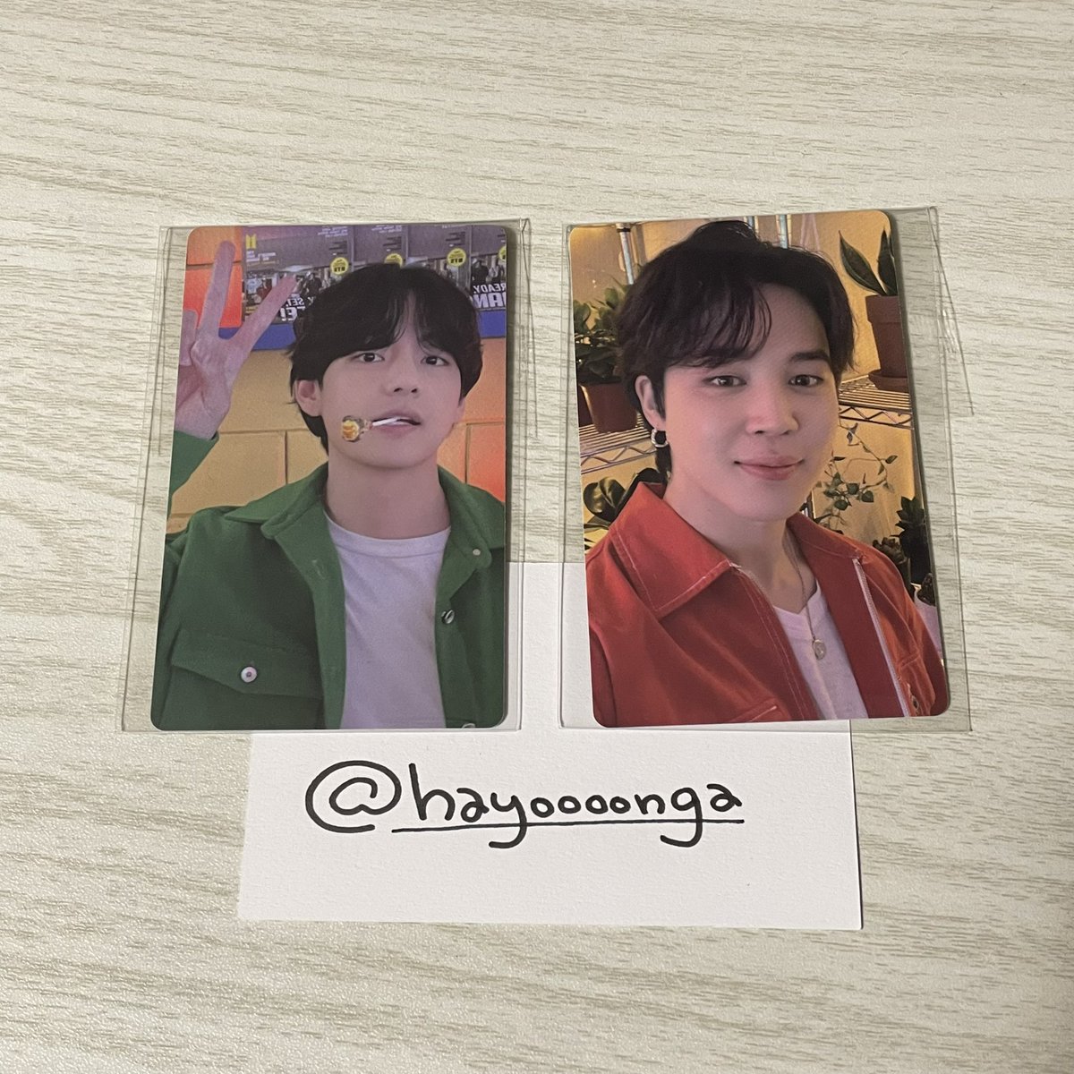 hayoooonga's tweet photo. @__taeVtae__ 検索から失礼いたします🙇‍♂️
当方テヒョンを所持しております。
ジョングクとの交換は可能でしょうか??
ご検討の程よろしくおねがいいたします🕊 https://t.co/G9pRgPmnnI