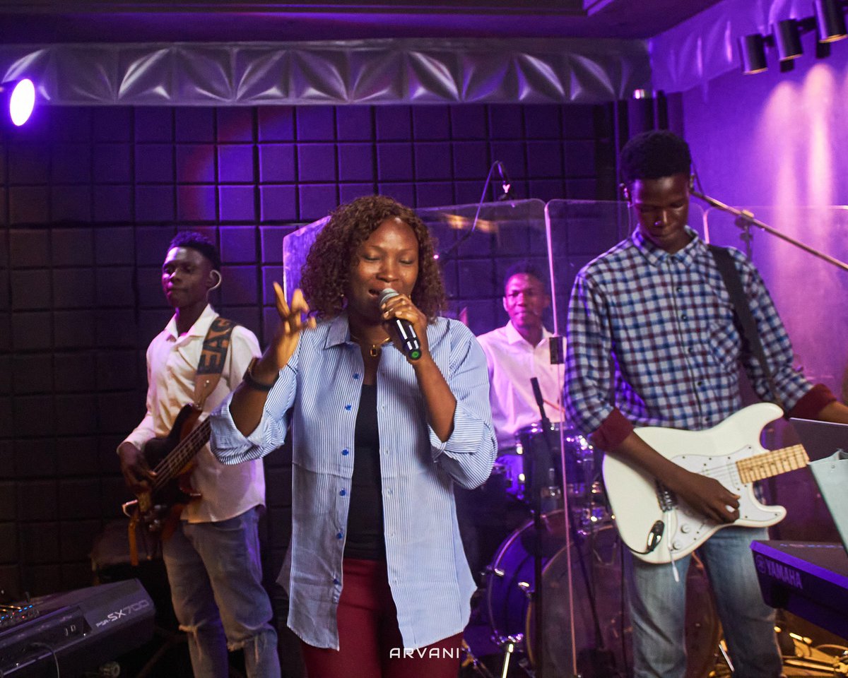 thesoundhook's tweet image. We were led into a divine moment of worship by @lizzy_folorunso during Worship Experience '25 — Virtual Edition.
Every second was powerful. Every sound, intentional.
Watch the full experience now via the link in bio.
#WE25 #WorshipExperience #VirtualWorship #thelivingtestimony