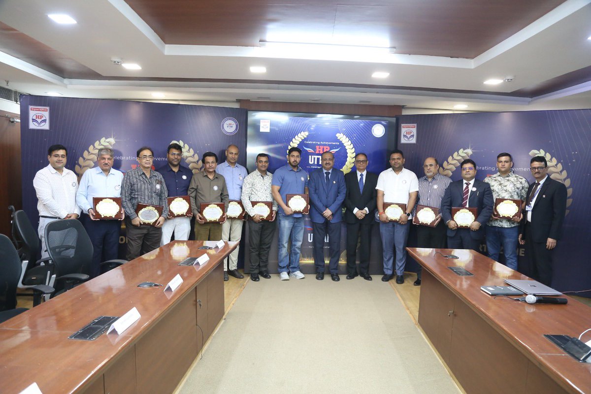 NZ_HPCL_Retail (@nz_hpcl_retail) on Twitter photo 🏆Honouring Excellence, Celebrating Commitment.
On 25th July, North Zone celebrated the spirit of dedication at the HP Uttam Dealer Awards – recognising top-performing dealers. Thank you for powering HPCL's journey!#DeliveringHappiness <a href="/HPCL/">Hindustan Petroleum Corporation Limited</a> <a href="/CMD__HPCL/">Chairman & Managing Director HPCL</a> <a href="/DirMkt_HPCL/">Director Marketing Hpcl</a> <a href="/hpcl_retail/">Mera HP Pump</a> 🏆Honouring Excellence, Celebrating Commitment.
On 25th July, North Zone celebrated the spirit of dedication at the HP Uttam Dealer Awards – recognising top-performing dealers. Thank you for powering HPCL's journey!#DeliveringHappiness <a href="/HPCL/">Hindustan Petroleum Corporation Limited</a> <a href="/CMD__HPCL/">Chairman & Managing Director HPCL</a> <a href="/DirMkt_HPCL/">Director Marketing Hpcl</a> <a href="/hpcl_retail/">Mera HP Pump</a>