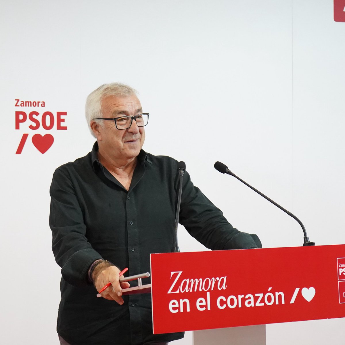 PSOE_Zamora's tweet image. ❤️ Dos años de Gobierno de España, dos años de avances reales para Zamora.
📈 Más empleo
👉 Pensiones más dignas
💼 Subida del salario mínimo
🌱 Energía limpia y digitalización
🏗️ Inversiones históricas en la provincia
🌹 El PSOE cumple. Zamora avanza.