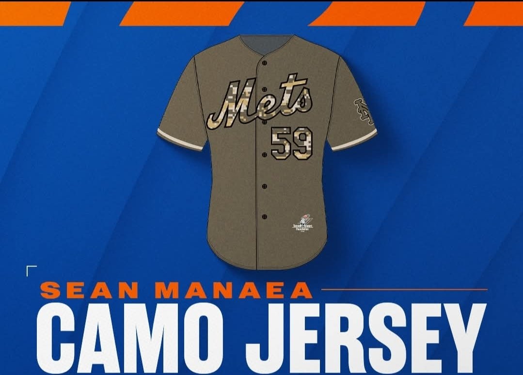 Mets_Matters's tweet image. 🚨 METS GIVEAWAY! 🚨
To celebrate Manaea’s first win of the season 🧢🔥 we&apos;re doing a giveaway!

🎁 Manaea Camo Jersey (game giveaway)

To Enter:
1️⃣ Follow
2️⃣ Like and Retweet this post

Winner randomly picked Friday August 1st— Let’s go Mets! 🧡💙
#LGM #Mets #MetsTwitter #LFGM