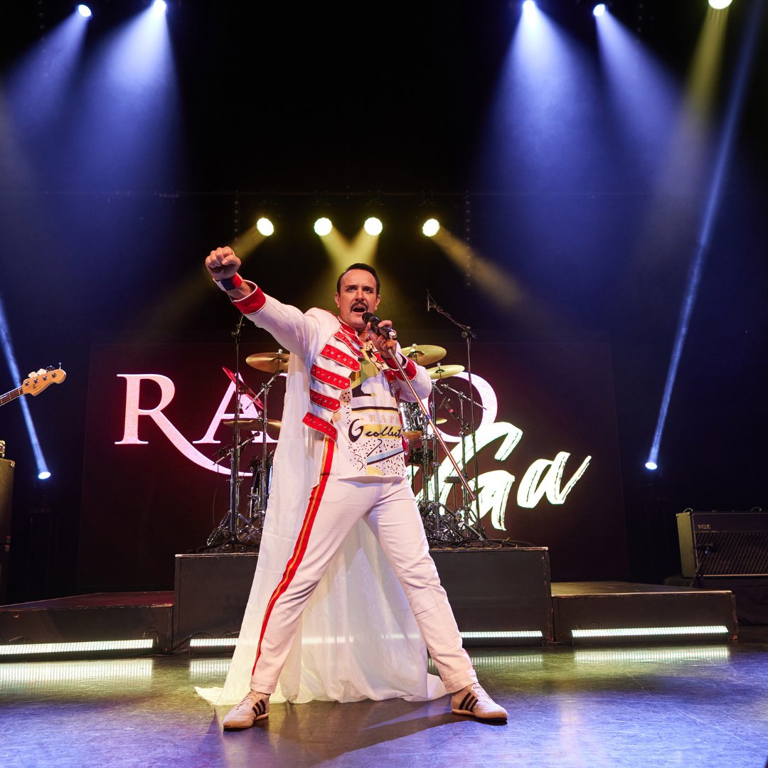 🎤Tonight Radio GaGa recreates two magical hours live on stage at the #alhambratheatrebradford  celebrating the magic, fun &amp; showmanship of one the biggest bands to have ever graced the stage – Queen👑 
Radio, someone still loves you 📻❤️
🗓️ 25 July 🎟️ ow.ly/pCo350WuE8T