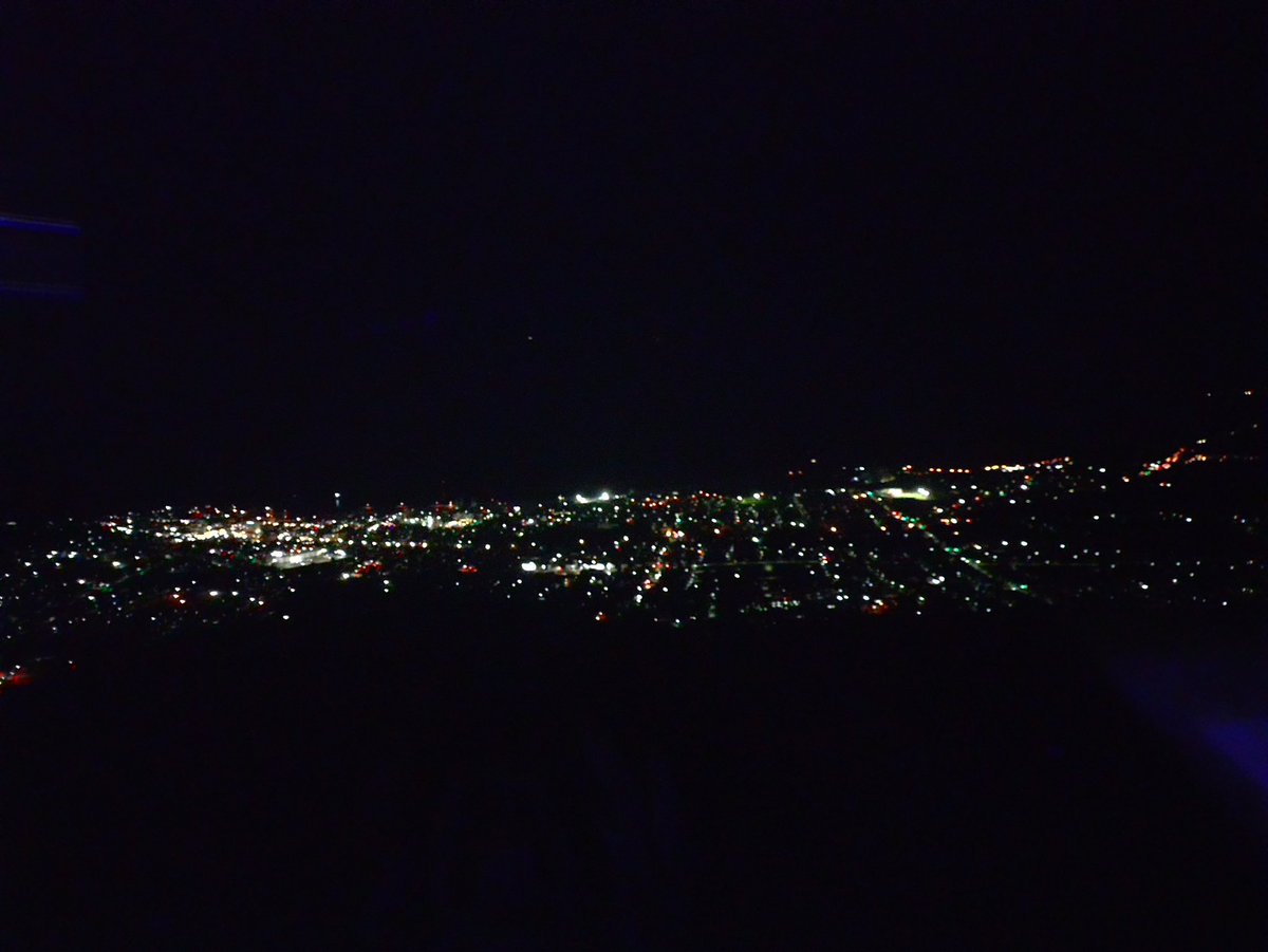 toshiki_itakura's tweet image. レッカさんと夜のオホーツクスカイタワーへ

夜景が綺麗✨️

#俺は磐城じゃ
#北都プロレス