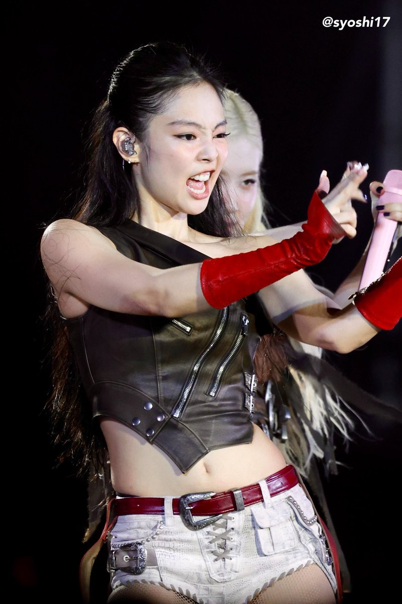 syoshi17's tweet image. 250705
BLACKPINK DEADLINE TOUR in Goyang

 #JENNIE #제니 
#BLACKPINK_DEADLINE @BLACKPINK
#블랙핑크