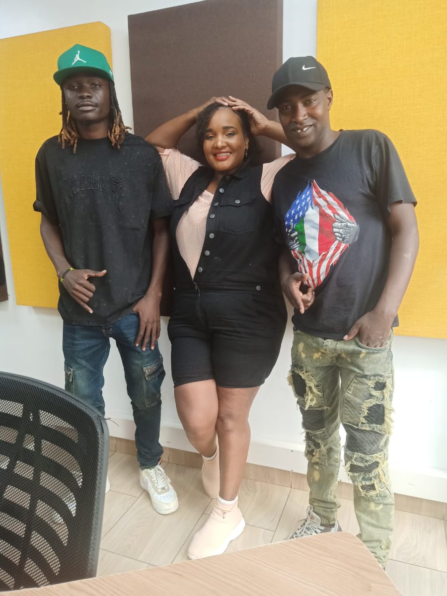Ghetto Radio tweet media