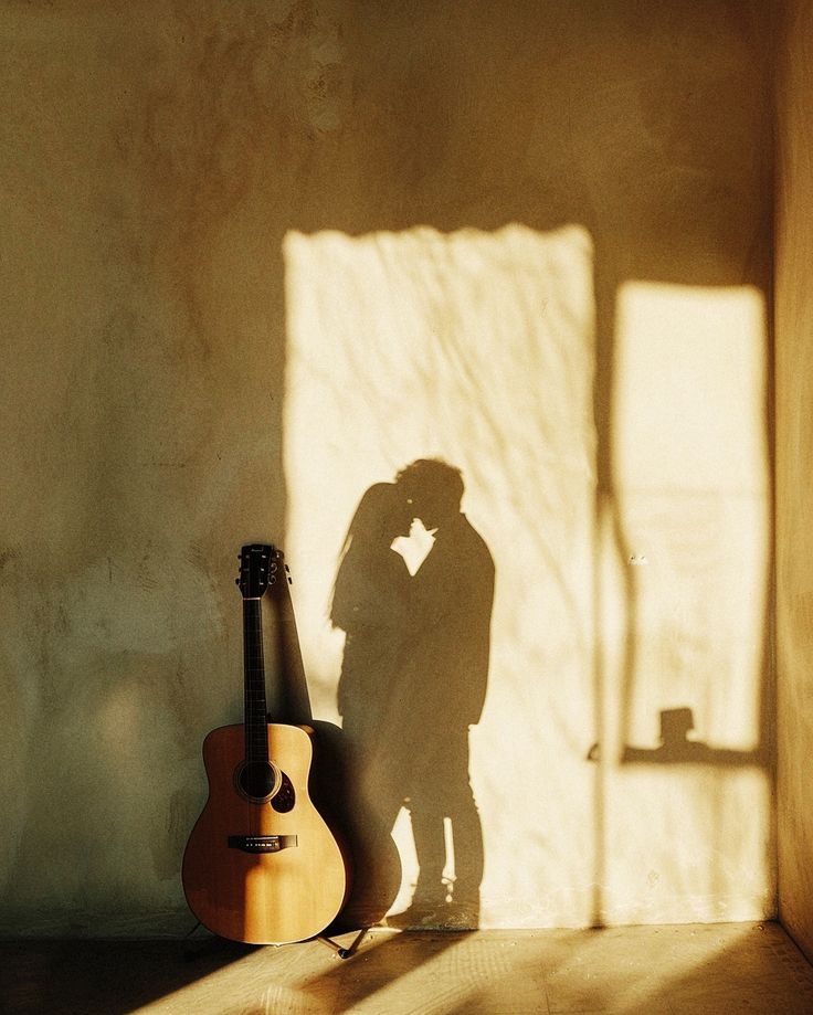 Wildflower2107's tweet image. Someday,
We will be together
As a poem
Forever
#vss365 #Together #poembyrashmi #micropoetry #poetrycommunity #rbg