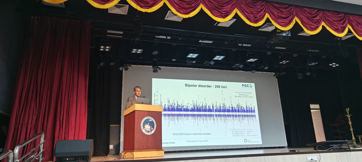NIMHANS_BLR's tweet image. A full house at NIMHANS for Prof. Ole Andreassen’s inspiring talk on #PrecisionPsychiatry! Attendees from psychiatry, neuroscience, genomics, and clinical training joined across levels—residents, PhDs, postdocs & faculty—to engage with this vision for translational mental health.