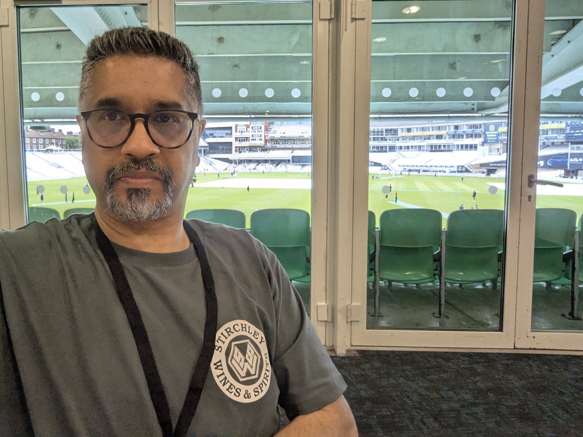 StirchleyWines's tweet image. Thrilled to have been invited to be on the judging panel at the International Beer Challenge (@IntBeerChal) on Wednesday!

Krishan (@ItsMrKrish) and Tim (@PolymathTim ) spent a glorious day at The Oval, evaluating 18 flights of diverse beer between them...