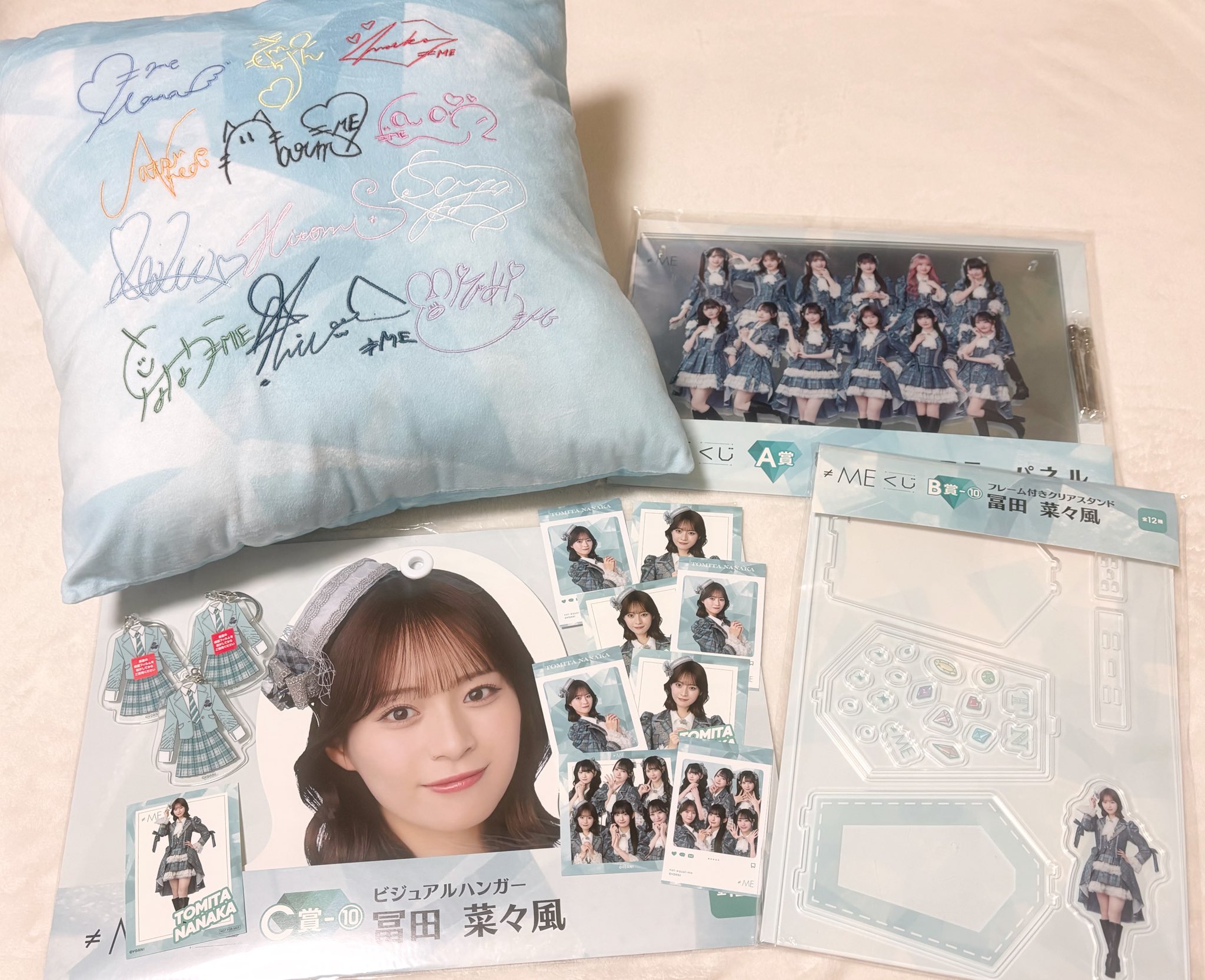 ノイミー くじ 冨田菜々風 コンプ 複数購入特典付き かなえ🐟 on X: 