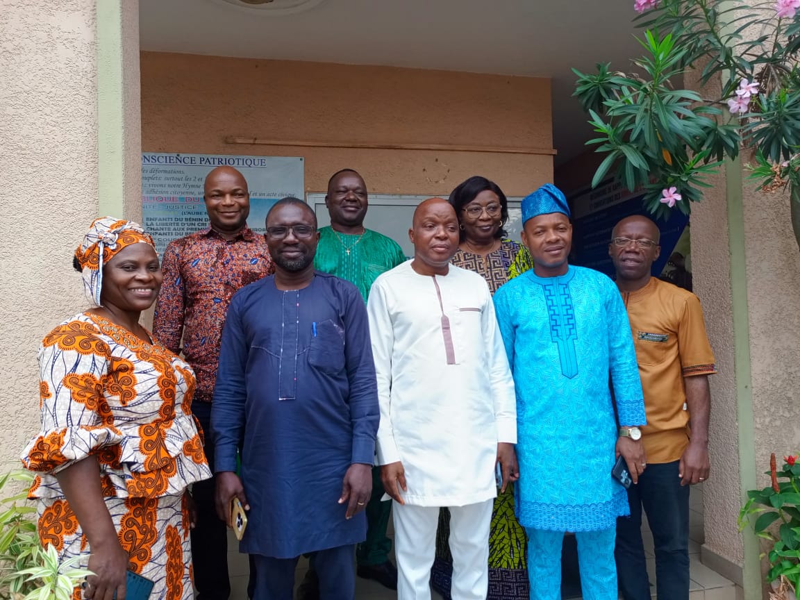 Maison de la Société Civile tweet media