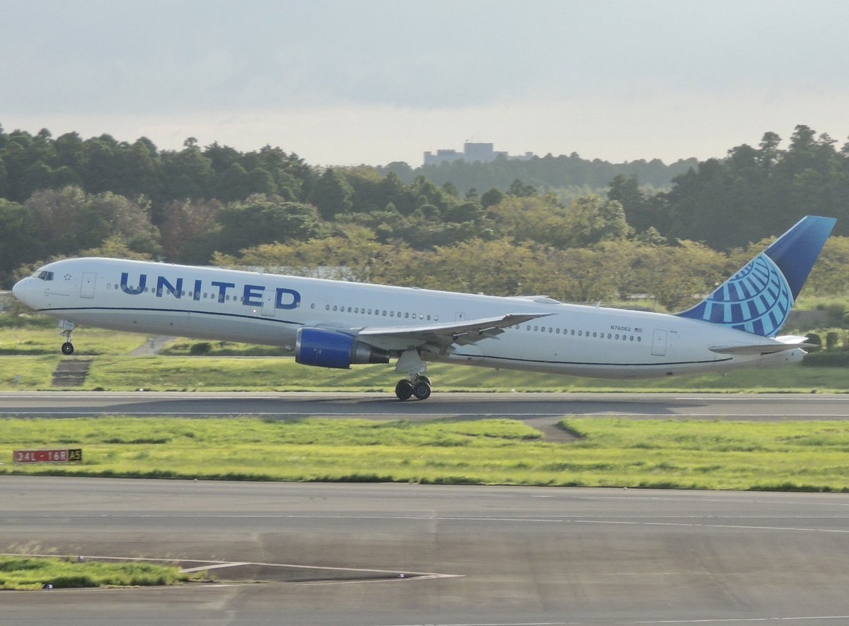 SS_Plane_Car's tweet image. #見た人は無言で離陸写真をあげる