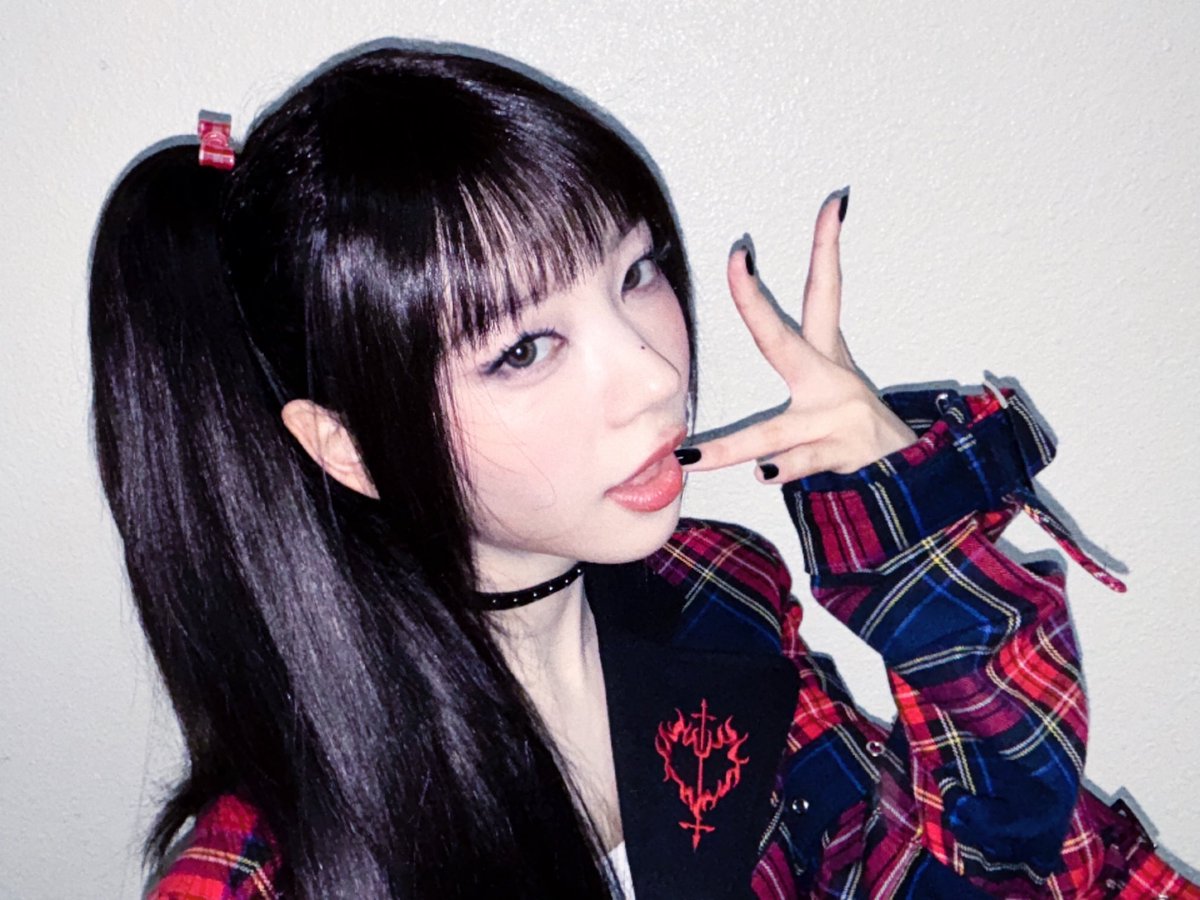 ocxzaq's tweet image. 아 오타쿠일녀 개좋아