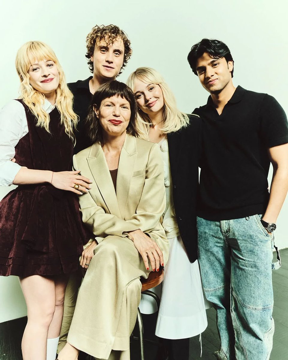 JoZadaUpdates's tweet image. Joseph Zada and the cast of ‘we were liars’ at the Tribeca Film Festival in NYC last month! 🫶