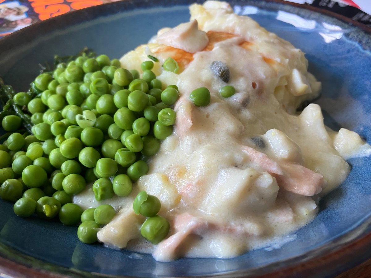 TheDevilof51361's tweet image. It’s a Friday~ so luxury fish pie 
Delish……..😋