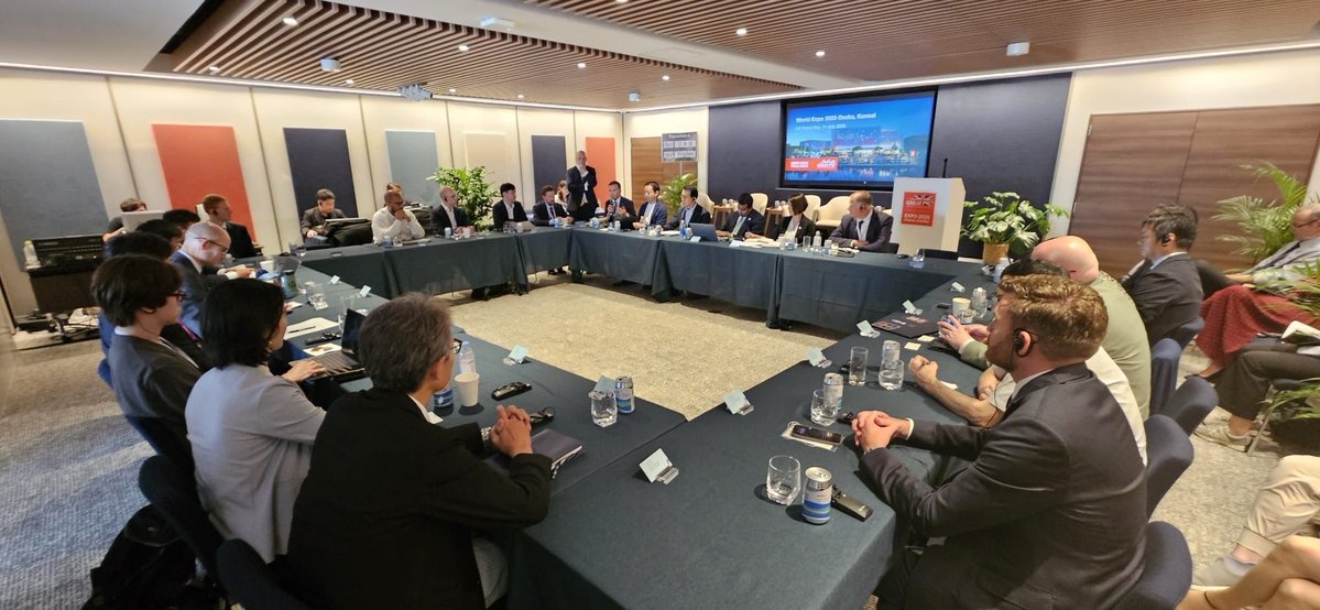 ADSgroupUK's tweet image. Our space sector team have just returned from a successful trip to Japan 🇯🇵 with @transportgovuk, strengthening UK-Japan space ties! 🛰️🌍

Highlights incl:
🛰️ Chairing UK-Japan Space Roundtable
🌌 Showcasing UK at @SPACETIDE_org &amp;amp; Expo 2025 Osaka
adsgroup.org.uk/about/sectors/…