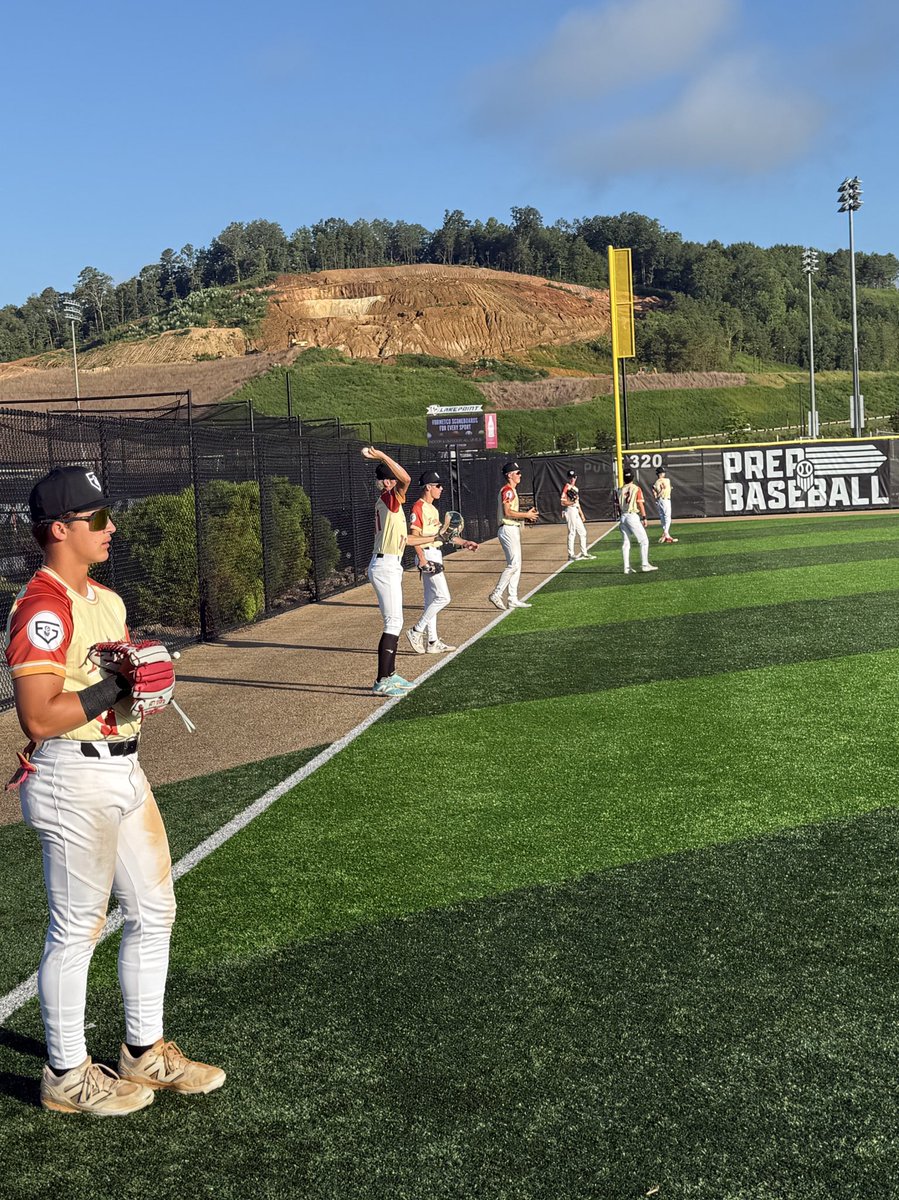 Prep Baseball Indiana (@prepbaseballin) on Twitter photo 𝗝𝘂𝗻𝗶𝗼𝗿 𝗙𝘂𝘁𝘂𝗿𝗲 𝗚𝗮𝗺𝗲𝘀✨
Game 1 🆚 <a href="/PrepBaseball_SC/">Prep Baseball South Carolina</a>
⏰: 8:30 AM first pitch
📍: LP 16
SP: ‘29 RHP Keagan Linder (Tri-West HS)
#TeamIndiana || #PBJFG25
Check this thread for in-game updates 🎥👇 𝗝𝘂𝗻𝗶𝗼𝗿 𝗙𝘂𝘁𝘂𝗿𝗲 𝗚𝗮𝗺𝗲𝘀✨
Game 1 🆚 <a href="/PrepBaseball_SC/">Prep Baseball South Carolina</a>
⏰: 8:30 AM first pitch
📍: LP 16
SP: ‘29 RHP Keagan Linder (Tri-West HS)
#TeamIndiana || #PBJFG25
Check this thread for in-game updates 🎥👇