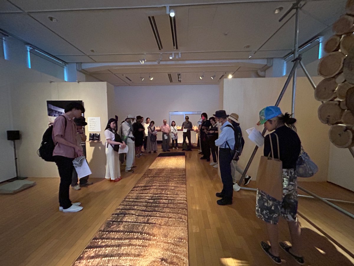future_geidai's tweet image. 東京山藝術大学@陳列館が開催中！

デザイン科、GA、YAU、未来創造継承センター共同主催による展覧会が陳列館にて開催中です！

本日のギャラリーツアーもたくさんのご来場ありがとうございます！

ぜひお越しください！

詳細はこちらga.geidai.ac.jp/2025/07/04/tmu…