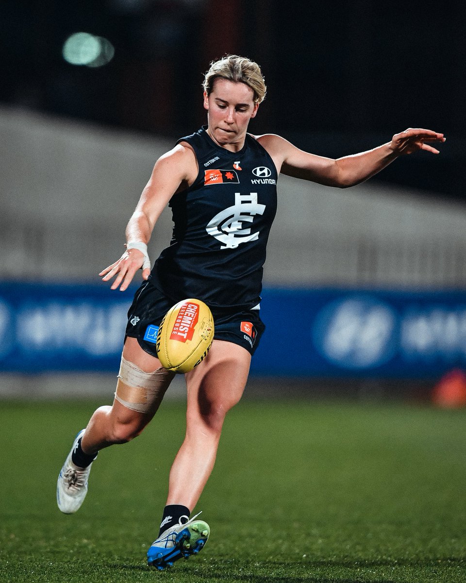 carltonfc_w's tweet image. Quarter belonged to Richmond as we trail by 10 points at the main break: 3.1 (19) to 4.5 (29).

📸: Tom McLachlan
