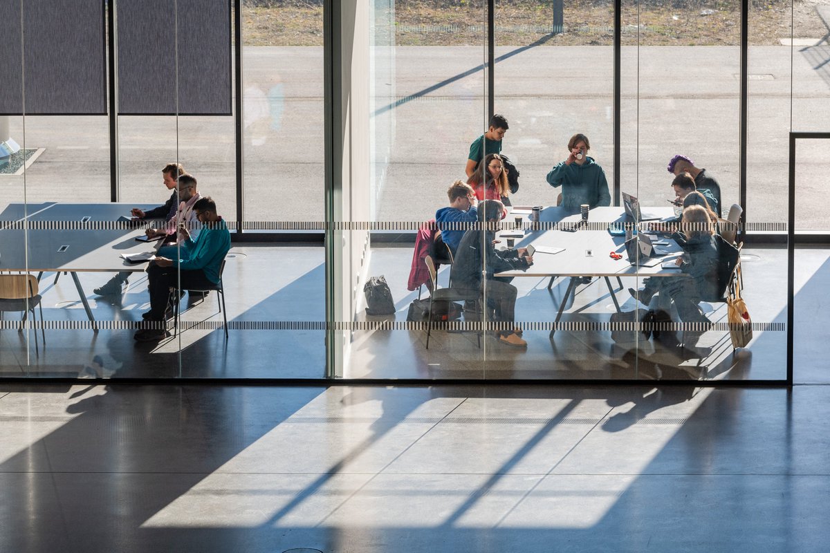TU_Muenchen's tweet image. The #lectureperiod of the #summersemester has come to an end. 📚 We wish you every success in your #exams and hope you enjoy a well‑deserved #lecturebreak! ☀️

📷A. Heddergott