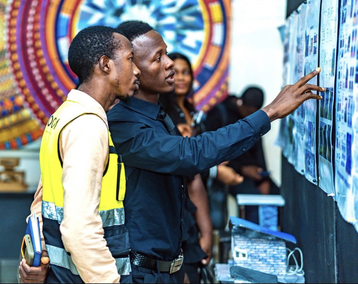 A TIME WAS HAD AT THE LIMKOKWING UNIVERSITY OF CREATIVE TECHNOLOGY, SIERRA LEONE 🇸🇱 

Congratulations to our Campus Ambassadorial team and students who were involved in making the Creative Technologies exhibition a success.

Through the invitation of industry partners, it was