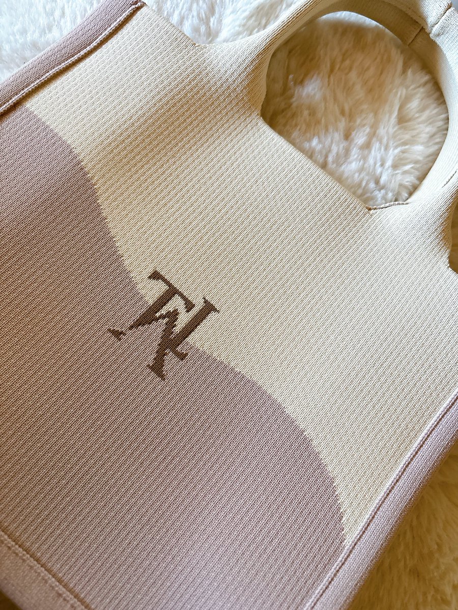 tal___228's tweet photo. tal.の受注ニットトート🍓🍼mogさんお値下げスカート🧸いつしまにあったオン限サイズのお値下げキュロット🖤⟡.· バースデイで買った娘のtete a teteのお値下げ夏服🥨ぜんぶかわいい🥹💗💗
#talbyyumi
#rafraf
#juo
#teteatete https://t.co/luubKh1fjH
