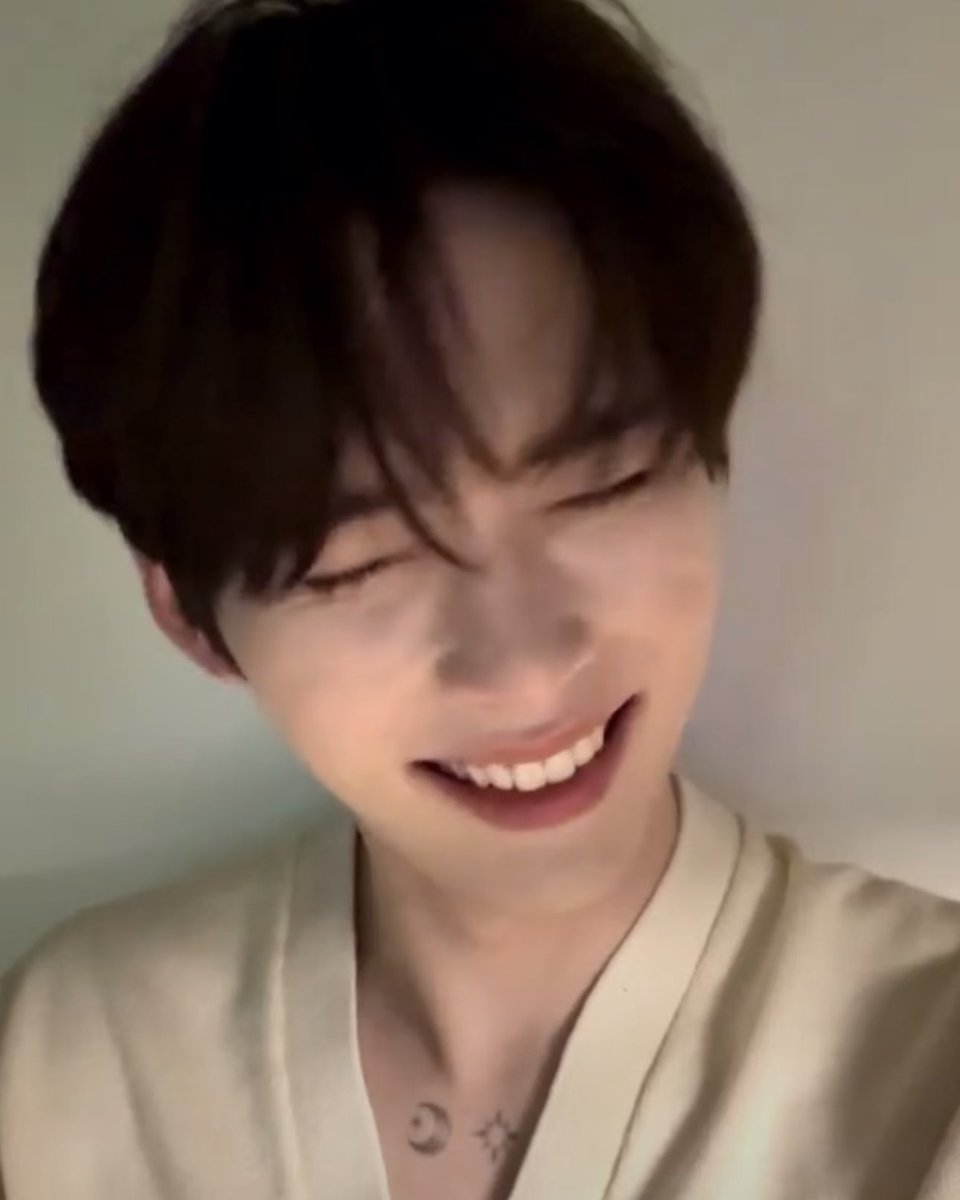 hanbaobin's tweet image. MY HAPPY LITTLE PILL 😭😭😭