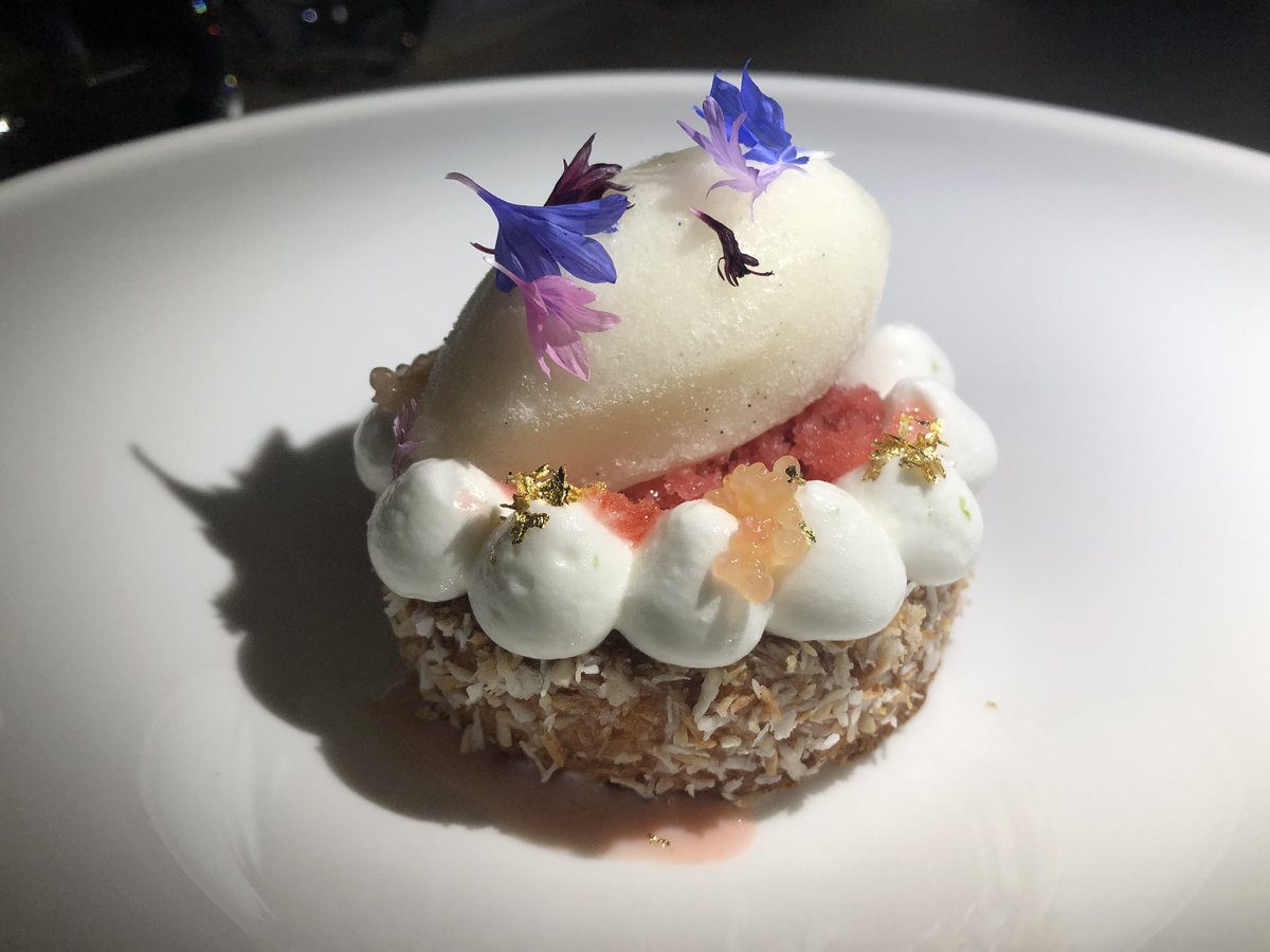 cvgate's tweet photo. Coconut lime dacquoise, macerated strawberries, tequila lime sorbet, strawberry granita @botanistdining #C100B https://t.co/8NNAuxWmSm