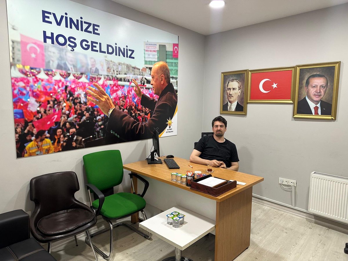 Zeytinburnu İçin Nöbetteyiz🇹🇷

Bugün AK Parti Zeytinburnu İlçe Nöbetçimiz
İlçe Yönetim Kurulu Üyemiz 
Abdullah Kaplan 

⏰10.00-17.00 arası
Soru, görüş ve önerileriniz için bizleri arayabilir veya ziyaret edebilirsiniz.

📞 0(212) 416 30 86