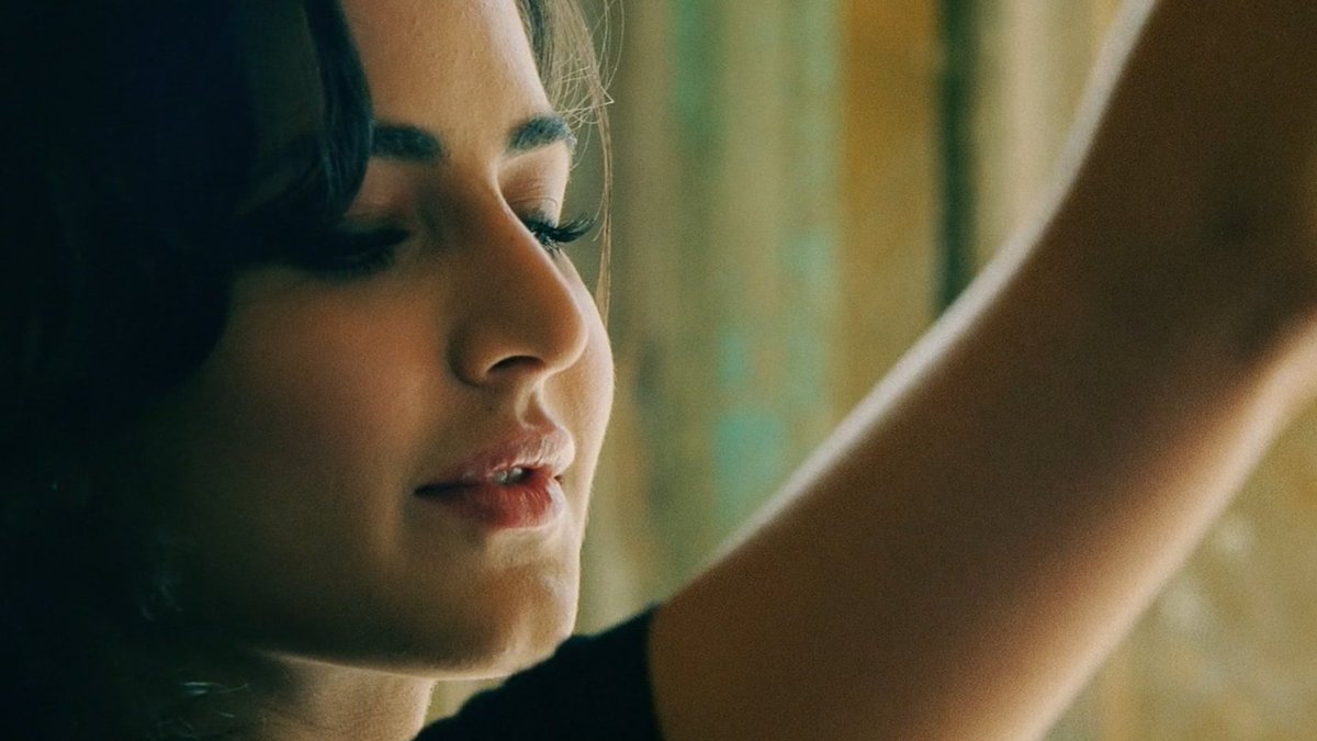 Snckmagnet456's tweet image. The OG female spy in the spy universe >>>>
Vaani Hijda, Cheapika aur Bikini Kiara ke bas ki baat nhi.
#KatrinaKaif