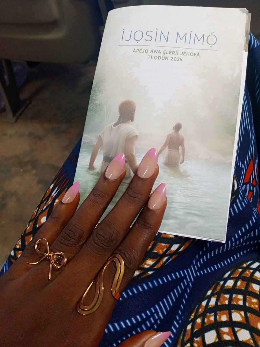 ruth_damy's tweet image. Pure worship 💖💖
&apos;Rc25&apos; Day1
#jw