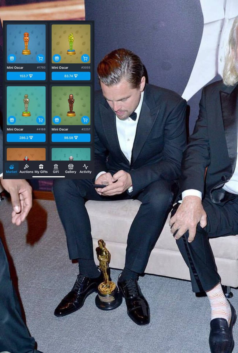 0xAbit's tweet image. POV: DiCaprio is looking for the perfect Telegram NFT Gifts 👀
