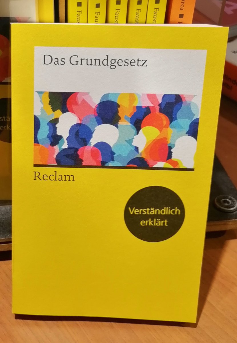 Für alle, die wissen wollen, was unsere Verfassung tatsächlich so enthält: