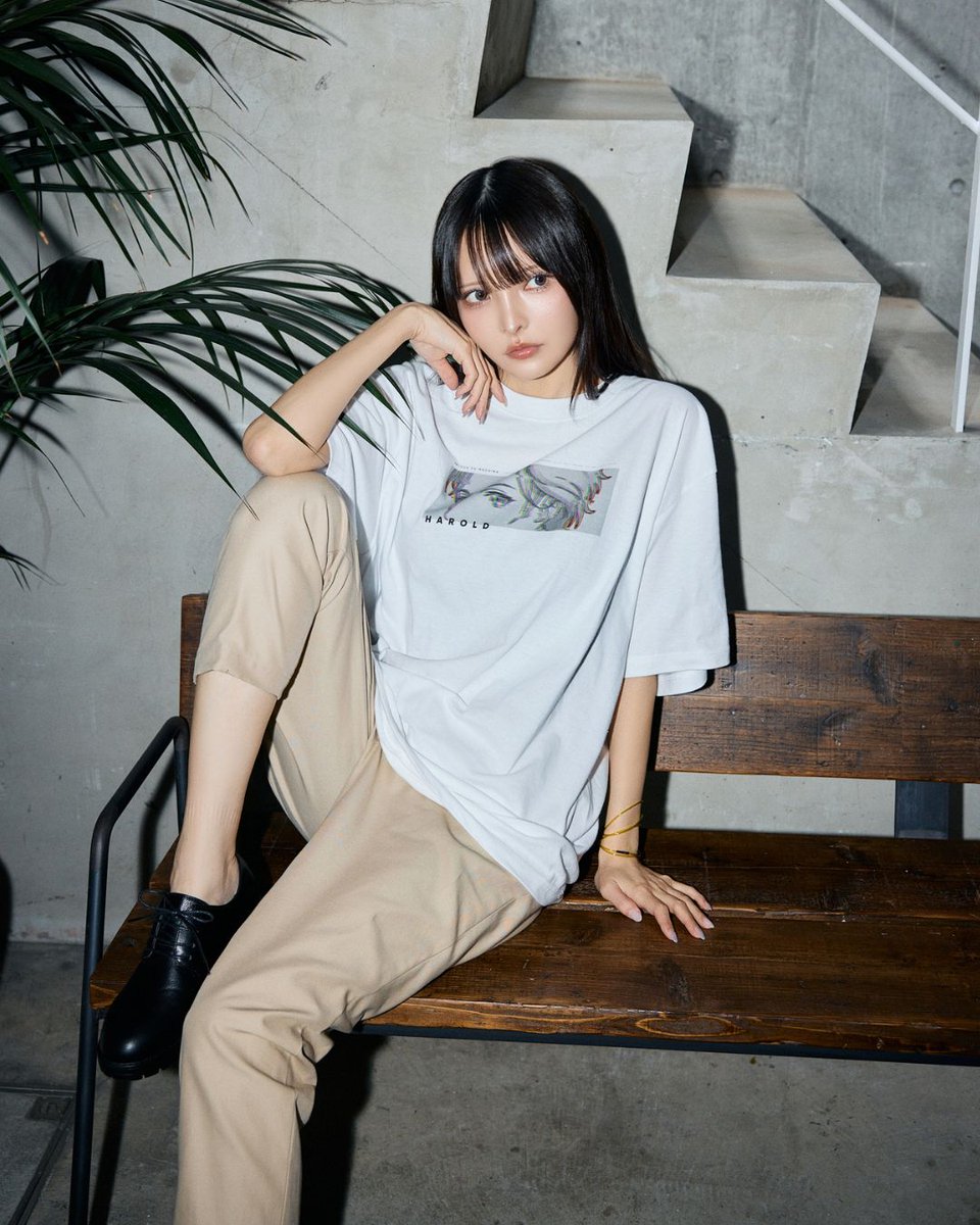 IncChord's tweet image. 『ユア・フォルマ』×echoコラボ商品
コラボTシャツ
アニメイト通販様 商品ページ
animate-onlineshop.jp/products/list.…