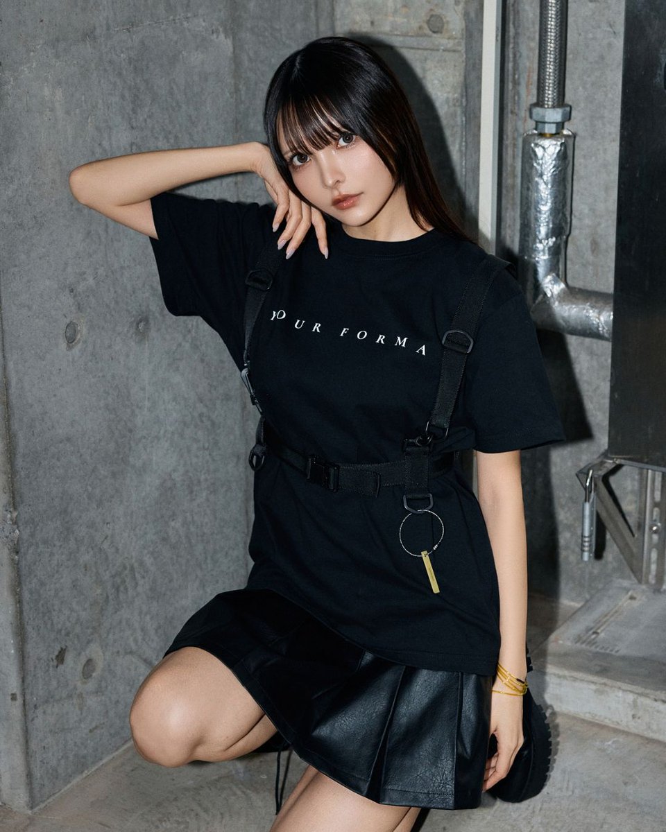 IncChord's tweet image. 『ユア・フォルマ』×echoコラボ商品
コラボTシャツ
アニメイト通販様 商品ページ
animate-onlineshop.jp/products/list.…