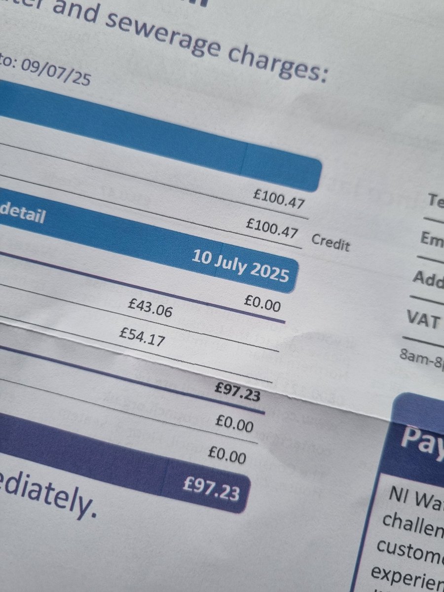 BridgeBooksDro1's tweet image. This is one one kettle of water a week ends up costing for 6 months. I don't even use the loo as it's used for storage. I should bring a flask to work 😭