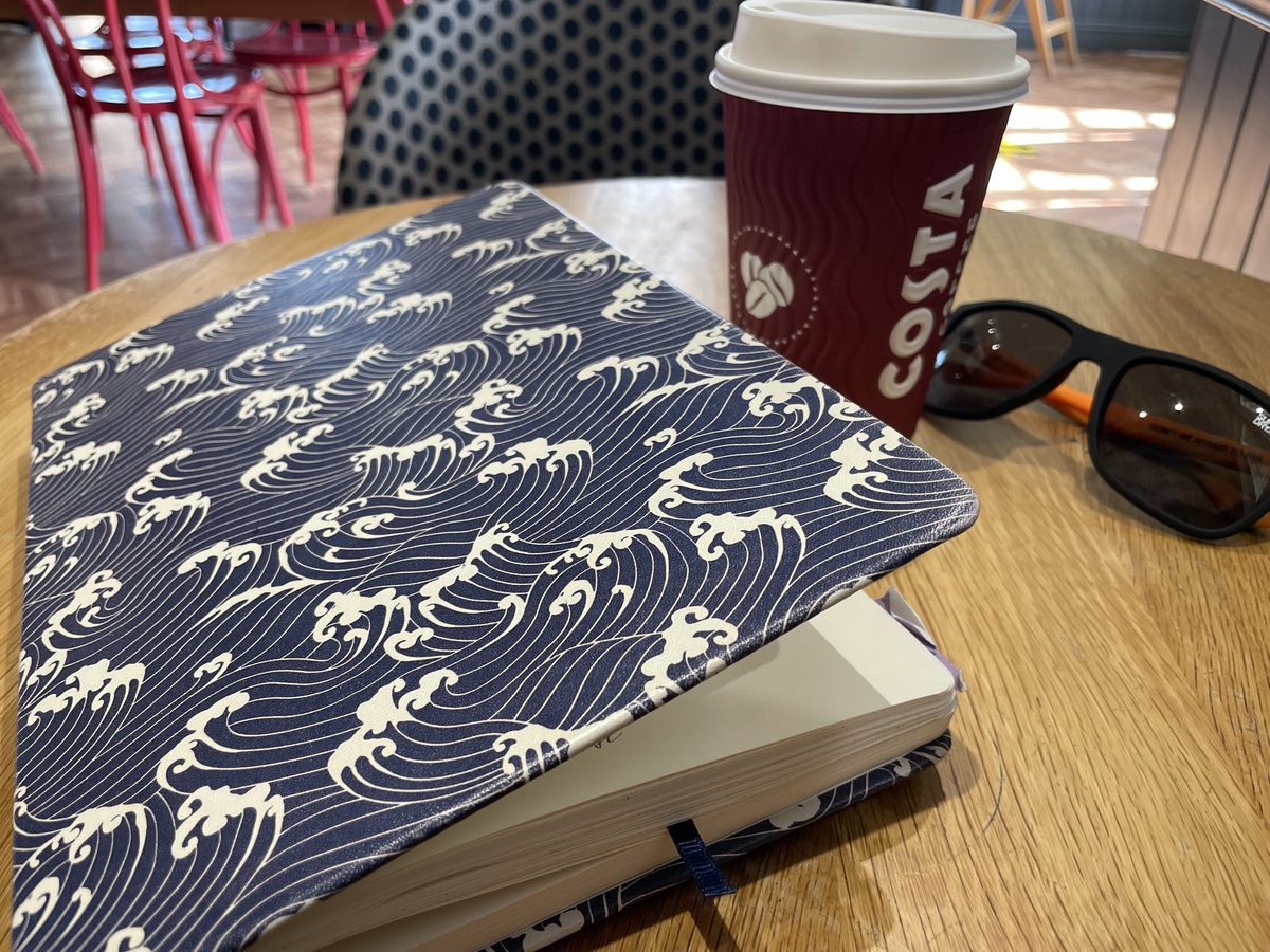 JMSimpsonauthor's tweet image. Few minutes plotting before my first meeting!…