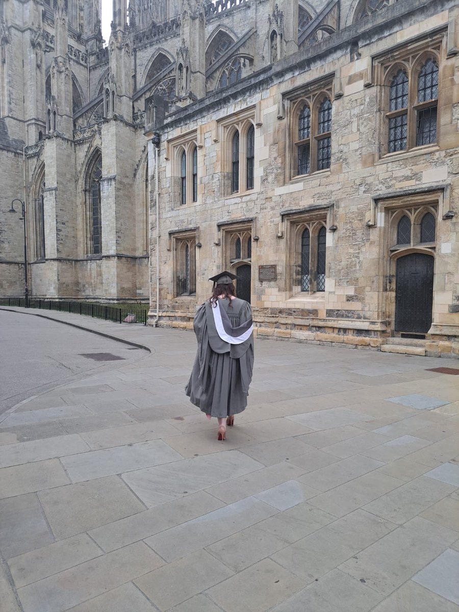 Lucy Kate Bartholomew tweet media