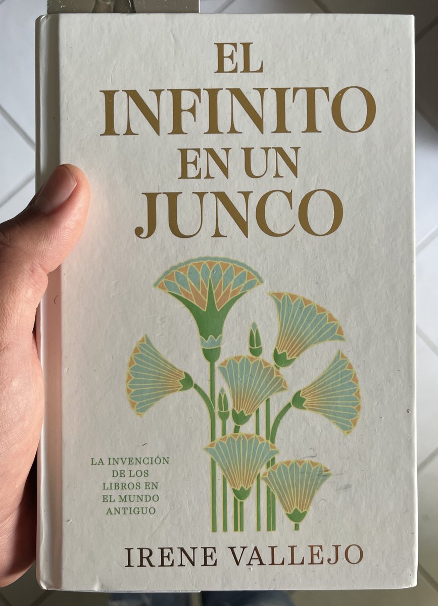 fzas's tweet photo. @irenevalmore solo quería agradecerle por #ElInfinitoenunJunco un agradecimiento enorme como la historia y las reflexiones contenidas en ese extraordinario viaje. Gracias! https://t.co/2SGlpsN2yy