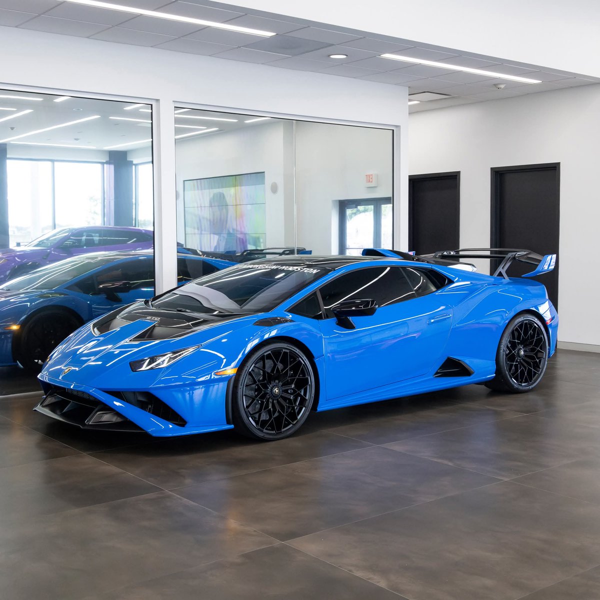 #lamborghini huracan sto <a href="/Lamborghini/">Lamborghini</a>