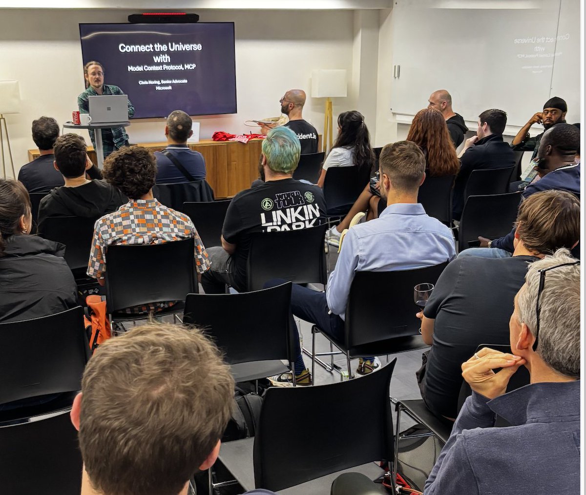 JS Monthly London & Online (@jsmonthlylondon) on Twitter photo What a night! 🎉 Amazing talks by Jess Madhavan, <a href="/mseckington/">Melinda Seckington</a> & <a href="/chris_noring/">Christoffer Noring</a> at our Foolproof-hosted, Sentry-sponsored Meetup. Big thanks to our speakers, organisers & community! 💻🎤 #DevExperience #TechMeetup #Sentry What a night! 🎉 Amazing talks by Jess Madhavan, <a href="/mseckington/">Melinda Seckington</a> & <a href="/chris_noring/">Christoffer Noring</a> at our Foolproof-hosted, Sentry-sponsored Meetup. Big thanks to our speakers, organisers & community! 💻🎤 #DevExperience #TechMeetup #Sentry