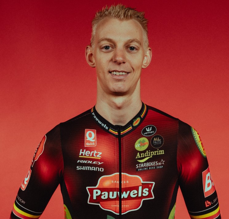🖋️ Contract news: 🇧🇪 Michael Vanthourenhout has extended his contract with Pauwels Sauzen-Cibel Clementines with two years until the end of 2027.