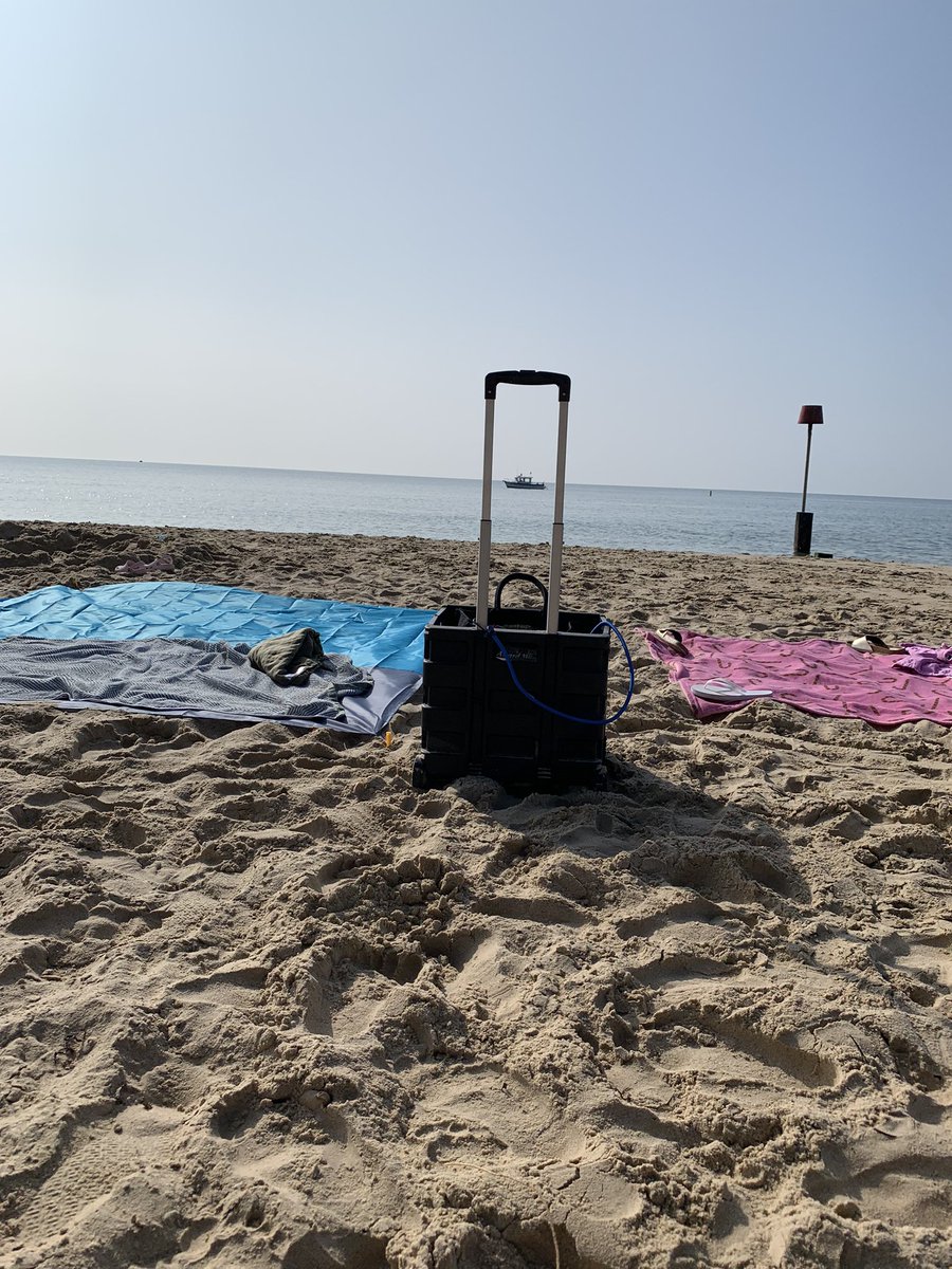 Another year of re-use/re-purpose: the Covid teacher trolley is living out its retirement as a beach helper! 🏖