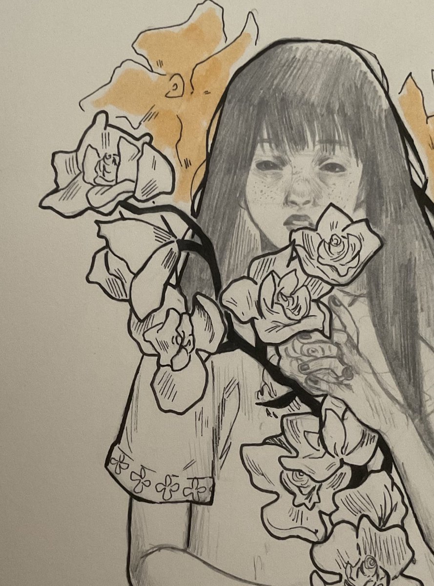 mazetryoshka's tweet image. Hi hi!! I say it on Instagram too but I bought a new sketchbook!! Unfortunately, I'm having a bit of an artblock with traditional :”) I accept suggestions of characters to draw