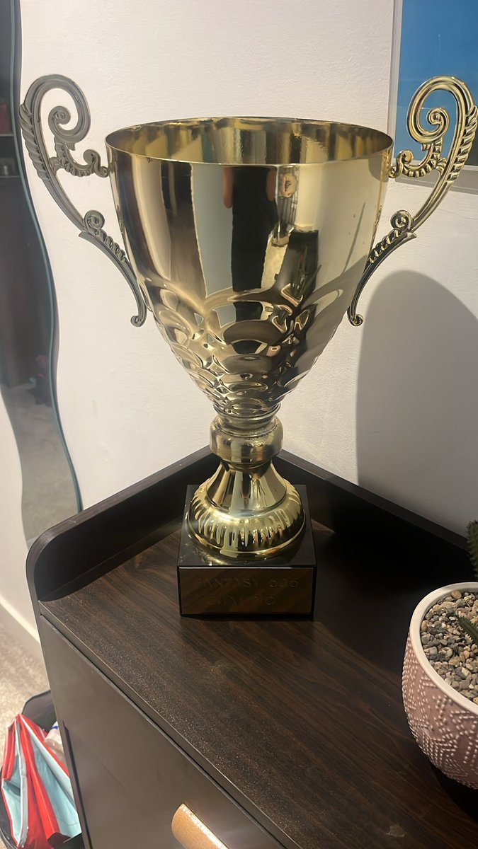 alibruceball's tweet image. Have you got what it takes to win the biggest trophy in #FPL ? 🏆
Then get your team into the BBC Sport league - code is ‘bbcfpl’ ✅
Auto-join link takes you straight there 👇🏻
fantasy.premierleague.com/leagues/auto-j…
And @chris_sutton73 @StatmanDave & I back with pod on Weds 6th Aug 💥