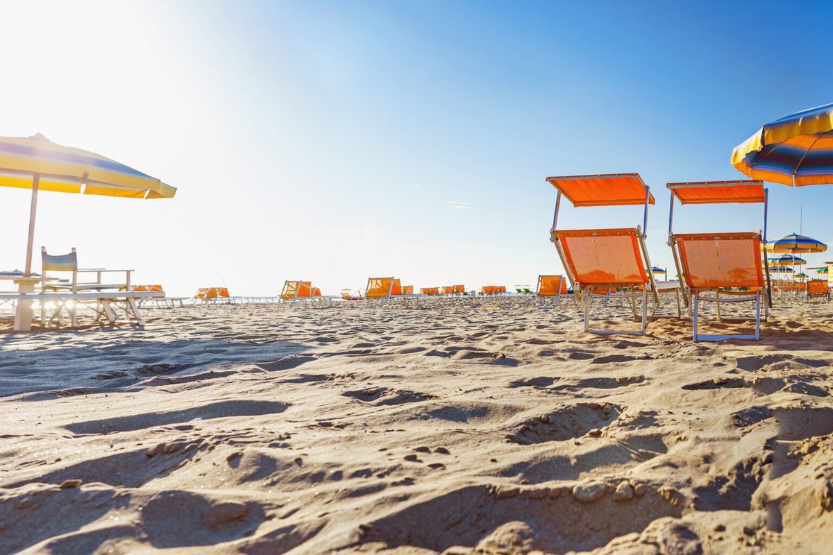 TURISMO: ASSOTURISMO-CST, PROVE DI ESODO. PER L’ULTIMO WEEKEND DI LUGLIO PRENOTATE 8 CAMERE SU 10 (79%), PREVISTE 6,4 MILIONI DI PRESENZE
assoturismo.confesercenti.it/turismo-assotu…