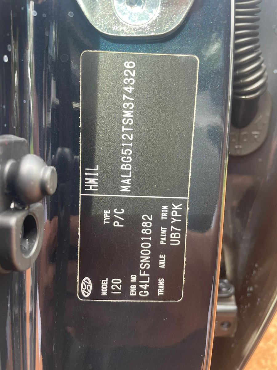 ajsalte's tweet photo. @HyundaiIndia @fdciofficial 🚨 Shocking experience with a brand new Hyundai i20 Magna IVT 🚨

Found rust on stabiliser bar before delivery during self-PDI of brand new i20 Magna IVT at Popular Hyundai showroom, Perinthalmanna. Advisor says it’s normal! How can rust be normal on a new car? @HyundaiIndia https://t.co/IJoTSnkOVM