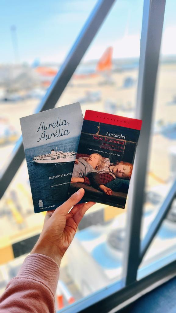 virginiagarzaB's tweet image. Por fin vacaciones 🛩