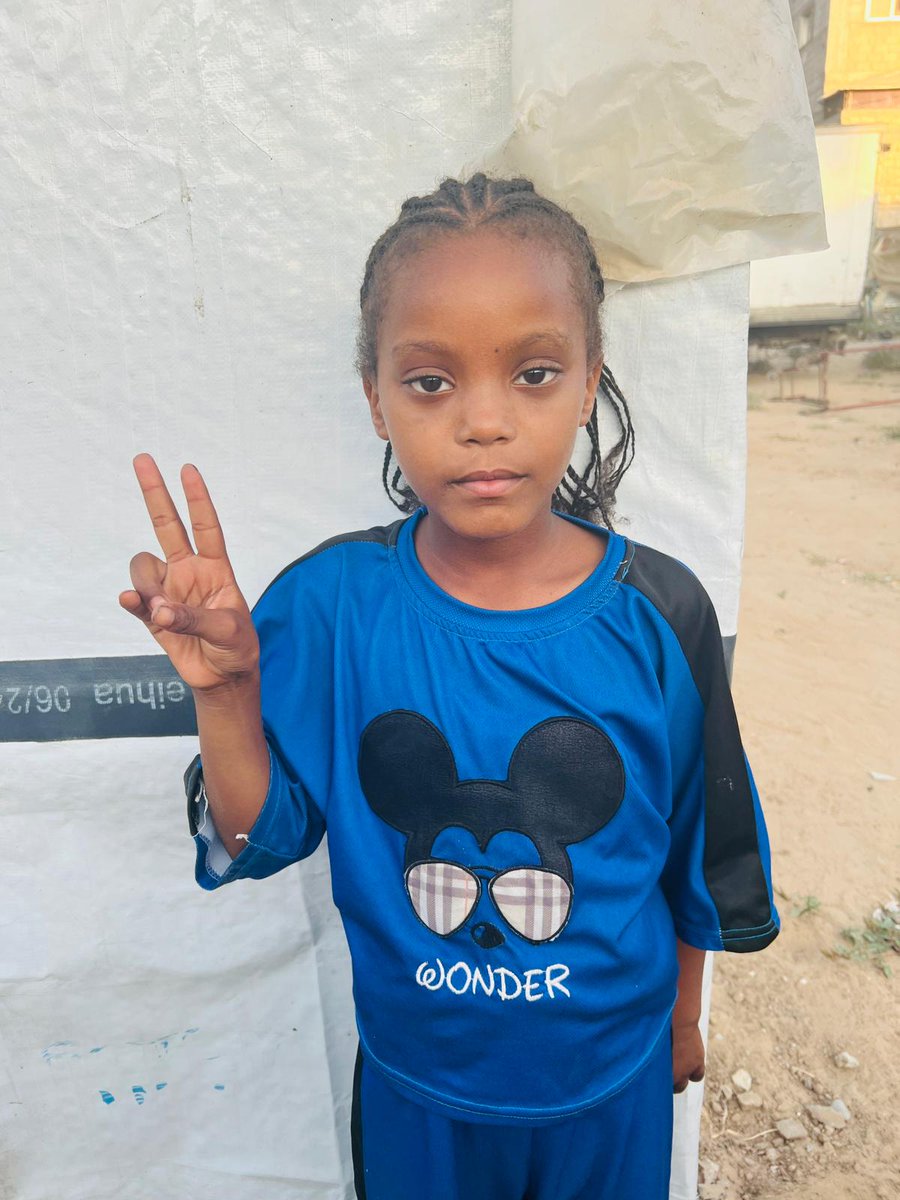 If you’re scrolling, PLEASE leave a dot.

We are starving.

chuffed.org/project/135556