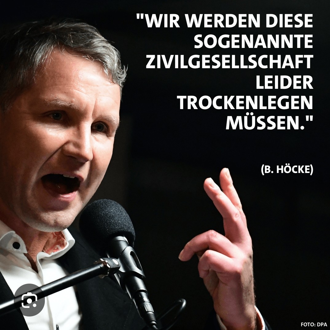 BurgerleinWatch's tweet image. Deutschlands bürgerliche #Mitte in Einheit mit dem rechtem Rand, hat Probleme mit NGOs und deren Faktencheckern.
Kein Problem jedoch, dass die gesichert rechtsextreme #AfD jährlich 120 Mio.€ Steuergeld kassiert um Desinformationen zu verbreiten und Faschisten zu normalisieren.